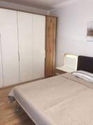 2 -Zimmer Mietwohnung an der Triumphpforte Ideal für deine WG